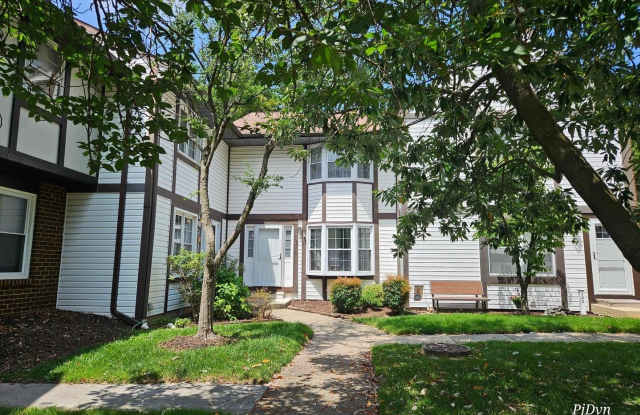 284 OAKWOOD VILLAGE CT photos photos