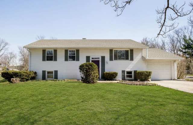 1217 Cherryfield Lane - 1217 Cherryfield Lane, Greenwood, IN 46142 1217 Cherryfield Lane - 1217 Cherryfield Lane, Greenwood, IN 46142