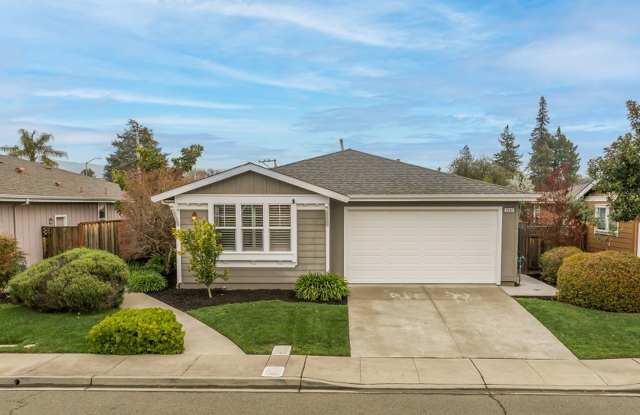 Modern Elegance in the Heart of North Napa photos photos