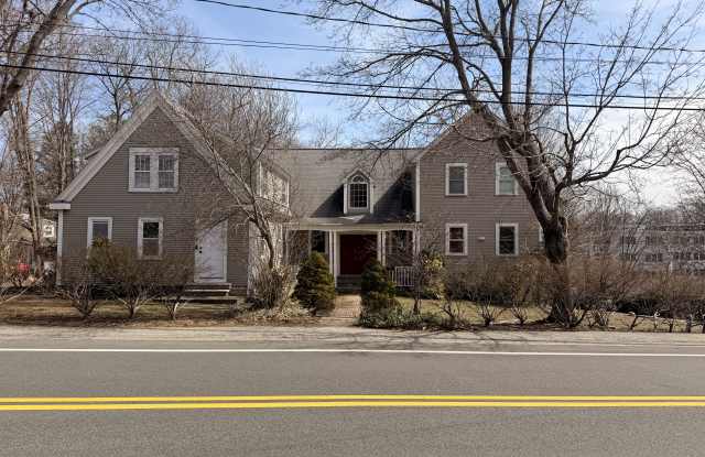 532 East St photos photos