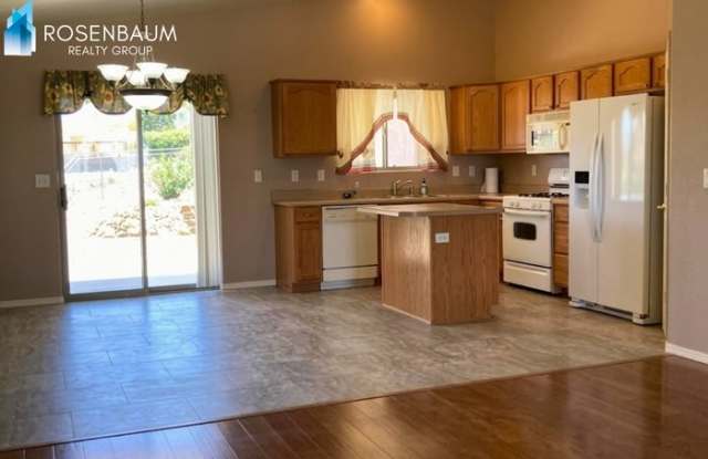 8049 East Jacque Drive Gallery 2