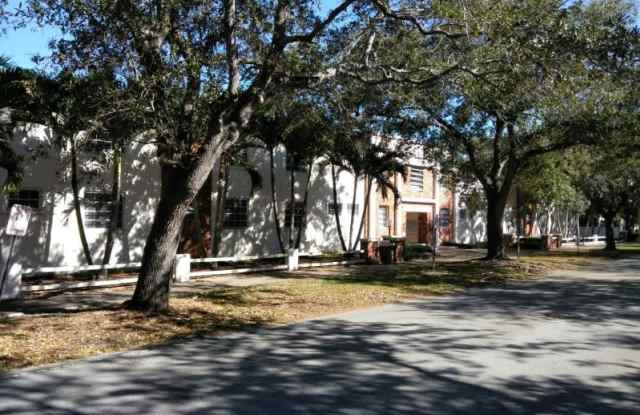 427 Anastasia Ave - 427 Anastasia Avenue, Coral Gables, FL 33134