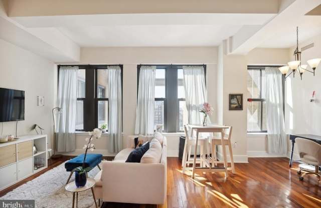 1500 CHESTNUT STREET photos photos