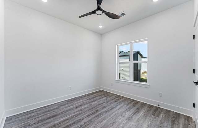 New Construction | Rogers Gallery 4