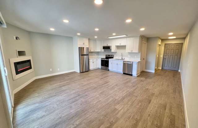 Resort-Style Coastal Studio with Pool, Jacuzzi & Rooftop photos photos