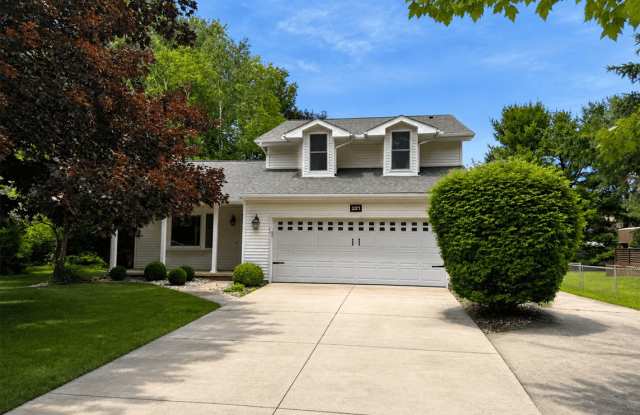 221 Burt St photos photos 221 Burt St photos photos