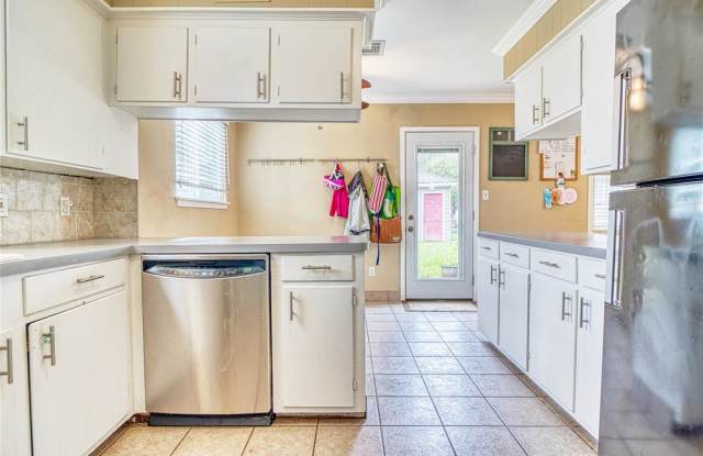 4518 Kingfisher Drive Gallery 4