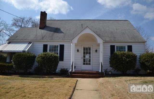 12093 Glen Avenue - 12093 Glen Road, Travilah, MD 20854