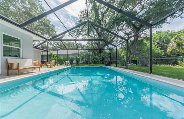 Private Heated Pool photos photos
