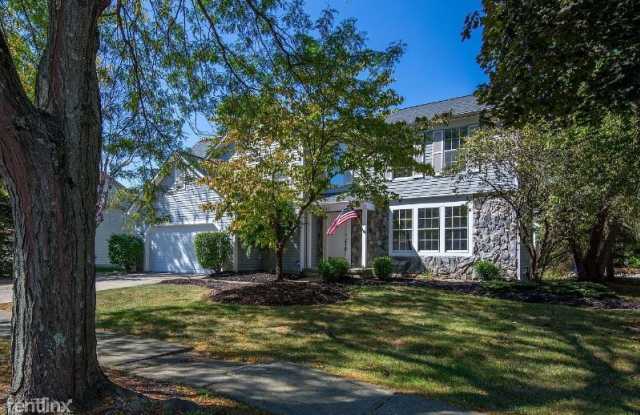 6945 Spruce Pine Dr - 6945 Spruce Pine Drive, Columbus, OH 43235