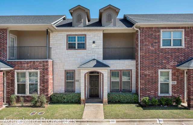 524 Forest Dr - 524 Forest Dr, College Station, TX 77840