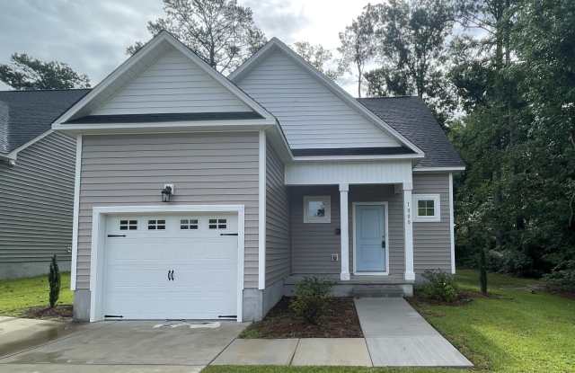 1000 Onsville Drive photos photos