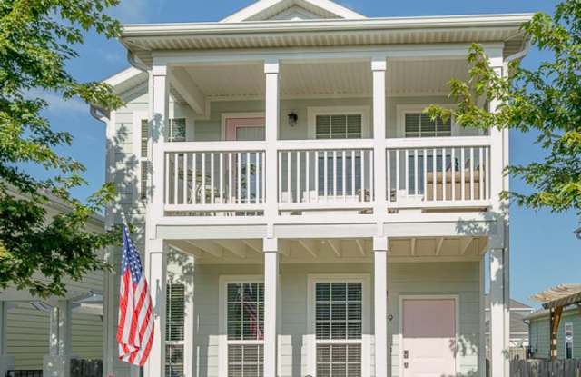 Beautiful 4 bedroom, 3.5 bathroom home in the Rupple Row neighborhood!! AVAILABLE IN JULY!!! photos photos