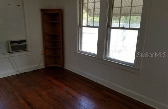 12400 106TH AVENUE Gallery 2