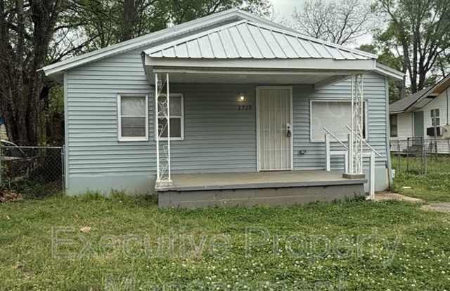 3729 Pine Avenue photos photos