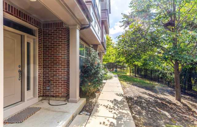 405 Alpine Springs Drive Gallery 3
