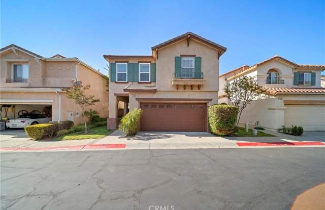 594 Yarrow Drive photos photos