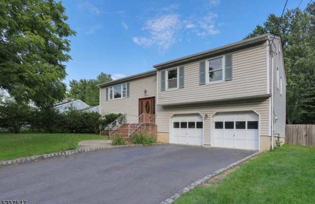 2128 W Broad St photos photos