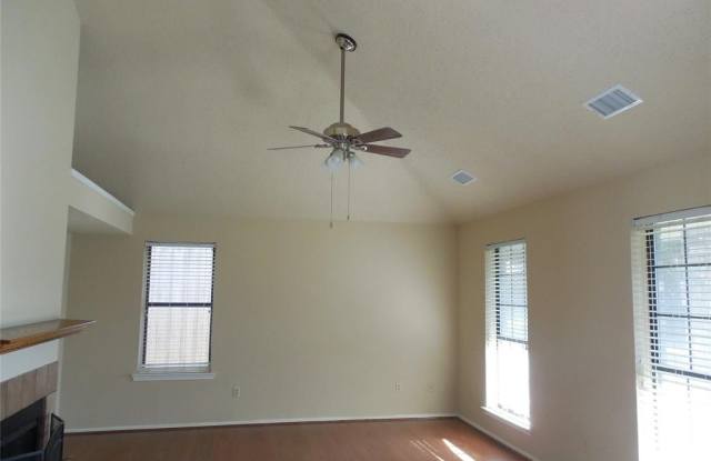 1503 Clover Drive Gallery 4