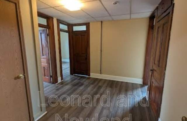 906 Putnam Avenue photos photos