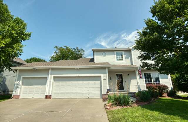 Spacious Four Bedroom - Available Soon! Gallery 3