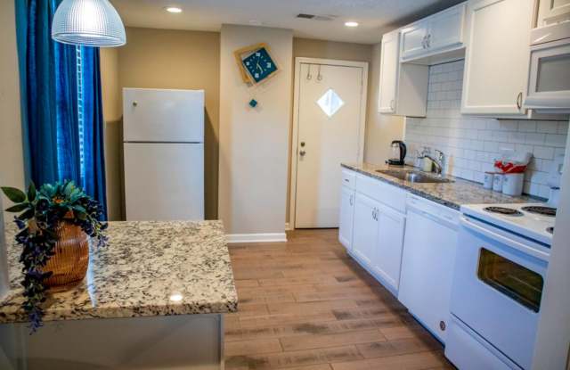 4215 Wyoming Street - 2U - 4215 Wyoming Street, Kansas City, MO 64111