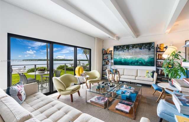 166 Harbor Dr photos photos