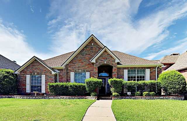 1111 Hunters Creek Dr - 1111 Hunters Creek Drive, Carrollton, TX 75007