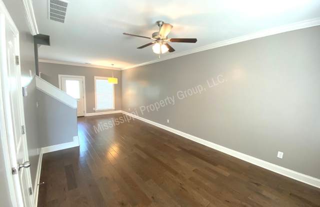 4BR/4.5 Bath For Rent Gallery 4
