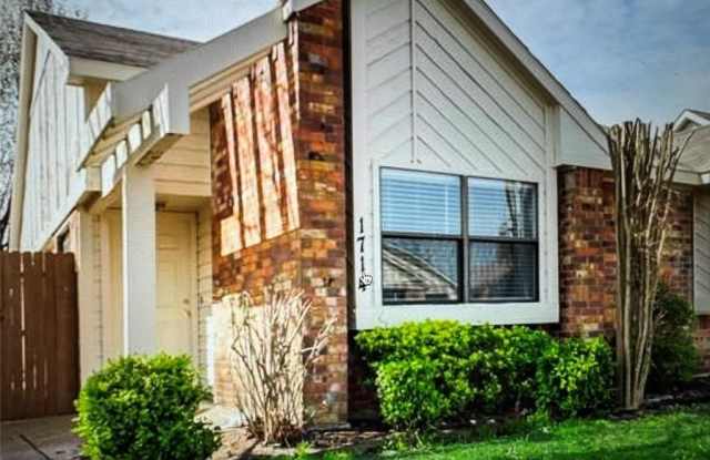 1714 Windmill Lane - 1714 Windmill Lane, Mesquite, TX 75149