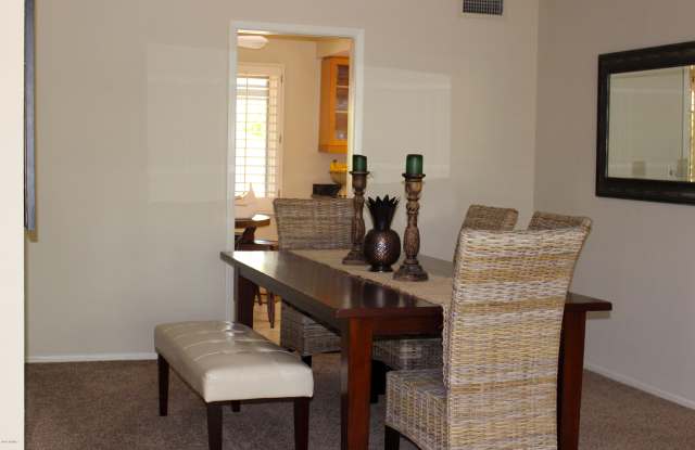 8313 E VIA DE LAS FLORES -- Gallery 3