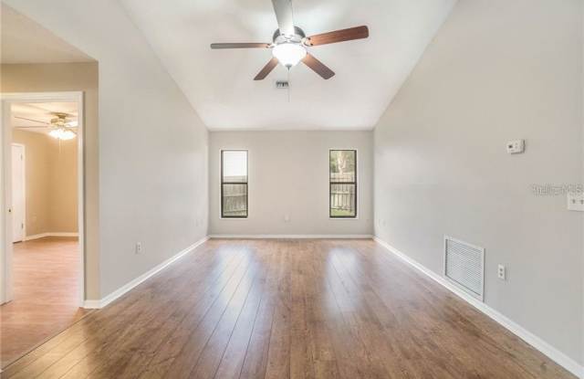 118 RIDGEVIEW DRIVE Gallery 4