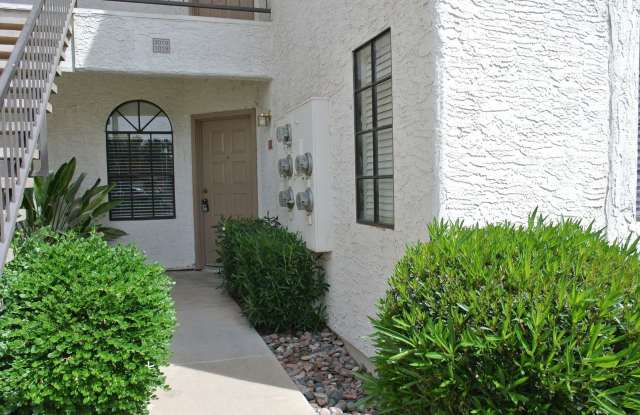 Really Cute Condo Available for Immediate Move-In photos photos