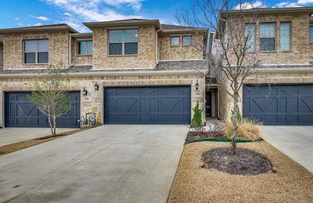 2932 Galveston Street - 2932 Galveston St, Plano, TX 75075