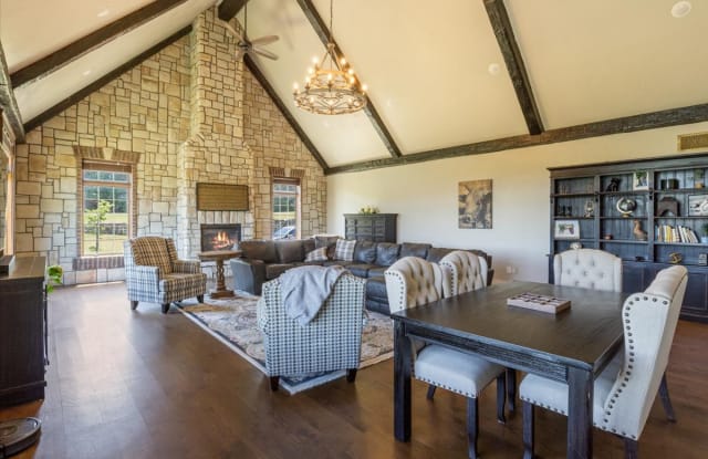 149 Idylwild Drive Gallery 2