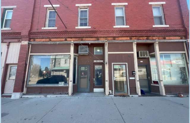 121 N High St - 121 North High Street, Randolph, WI 53956 121 N High St - 121 North High Street, Randolph, WI 53956