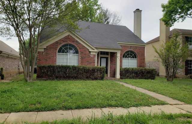 835 Sonora Lane - 835 Sonora Lane, Grand Prairie, TX 75052