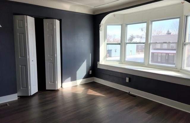 22641 VAN DYKE Avenue photos photos
