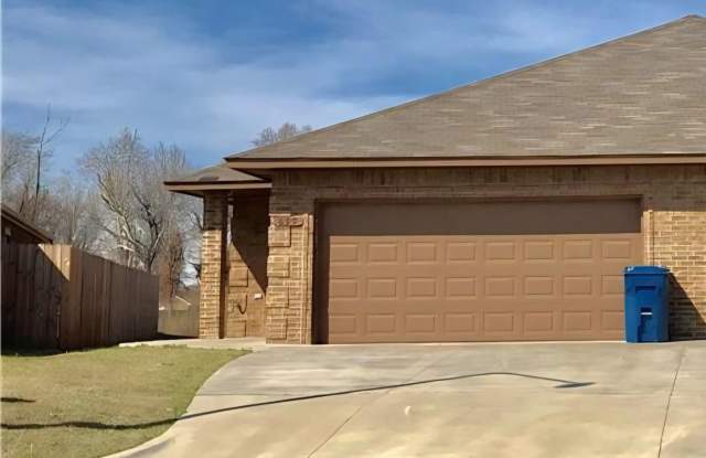 3BR 2BA Duplex with 2 Car garage photos photos 3BR 2BA Duplex with 2 Car garage photos photos