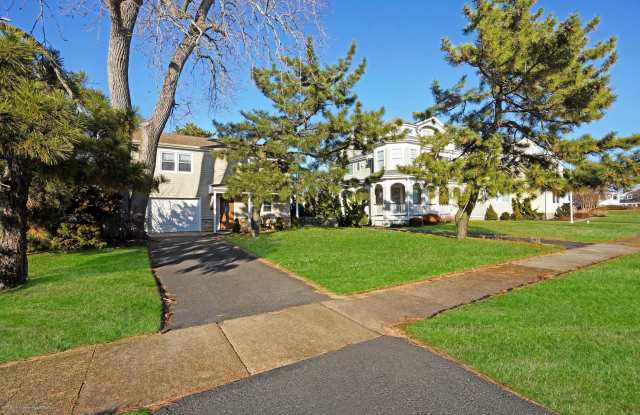 106 York Avenue Gallery 2
