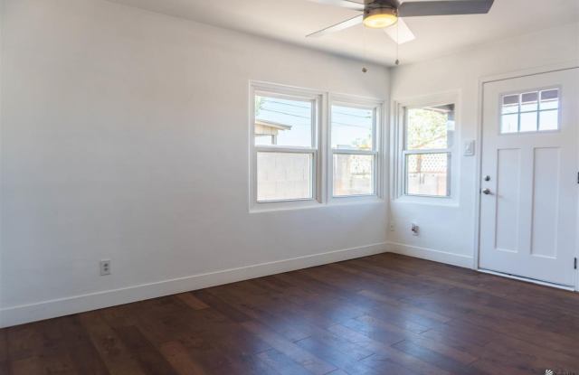 Remodeled 137 N Magnolia Ave Gallery 4