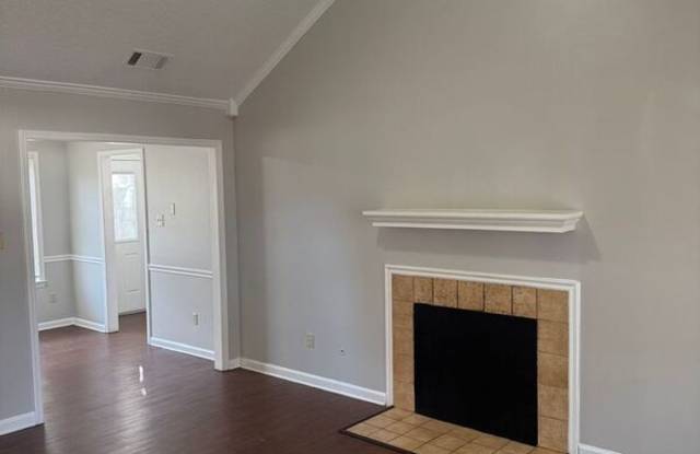 7643 Ivy Hollow Dr Gallery 2