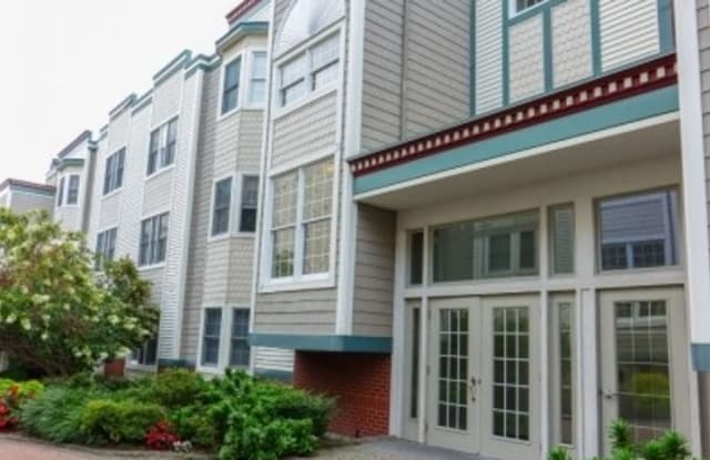 127 The Promenade - 127 The Promenade, Edgewater, NJ 07020