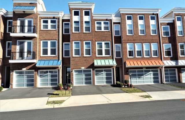 23520 ADAGIO TERRACE - 23520 Adagio Terrace, Brambleton, VA 20148