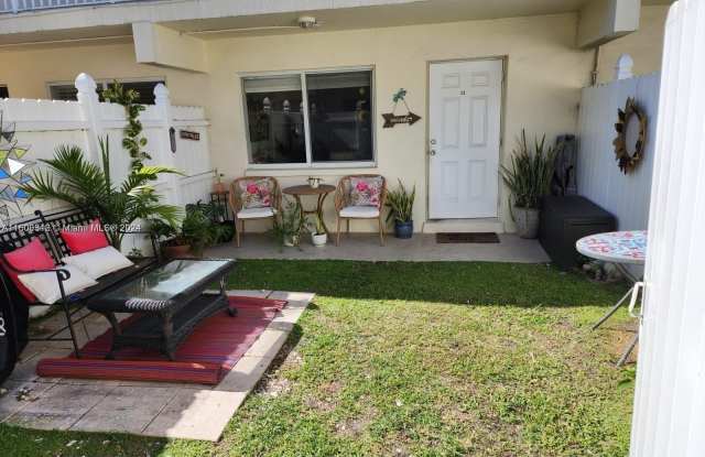 1878 NE 46th St - 1878 Northeast 46th Street, Fort Lauderdale, FL 33308
