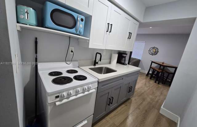 845 NW 3rd St photos photos 845 NW 3rd St photos photos