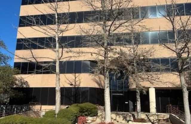 222 S Sidney Baker photos photos