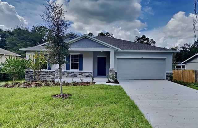 1330 Chris Ave - 1330 Chris Avenue, DeLand, FL 32724