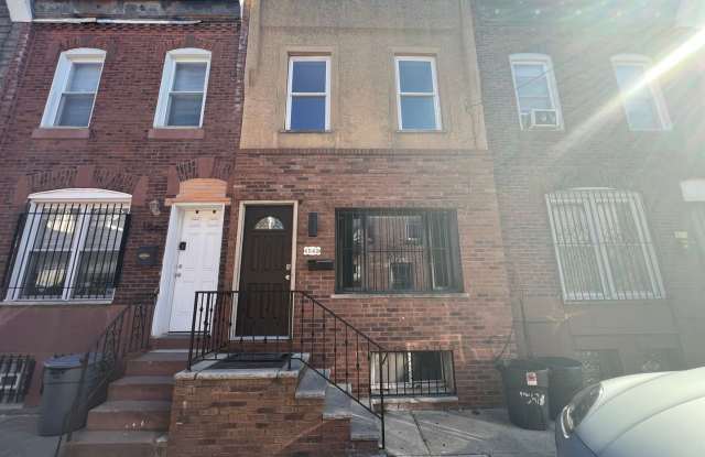 Stunning 3-Bedroom Townhome in Point Breeze! Available NOW! - 1543 South LeCount Street, Philadelphia, PA 19146
