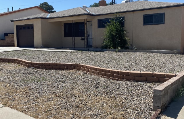 11008 Apache Ave Ne - 11008 Apache Avenue Northeast, Albuquerque, NM 87112